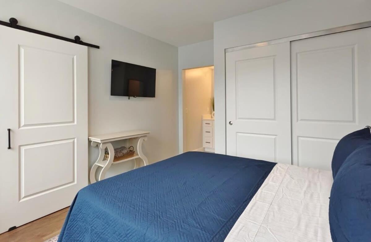 Fun Cozy Apts - 1 25 Mile Walk To Tiaa Bnk Fld Jacksonville Exterior foto